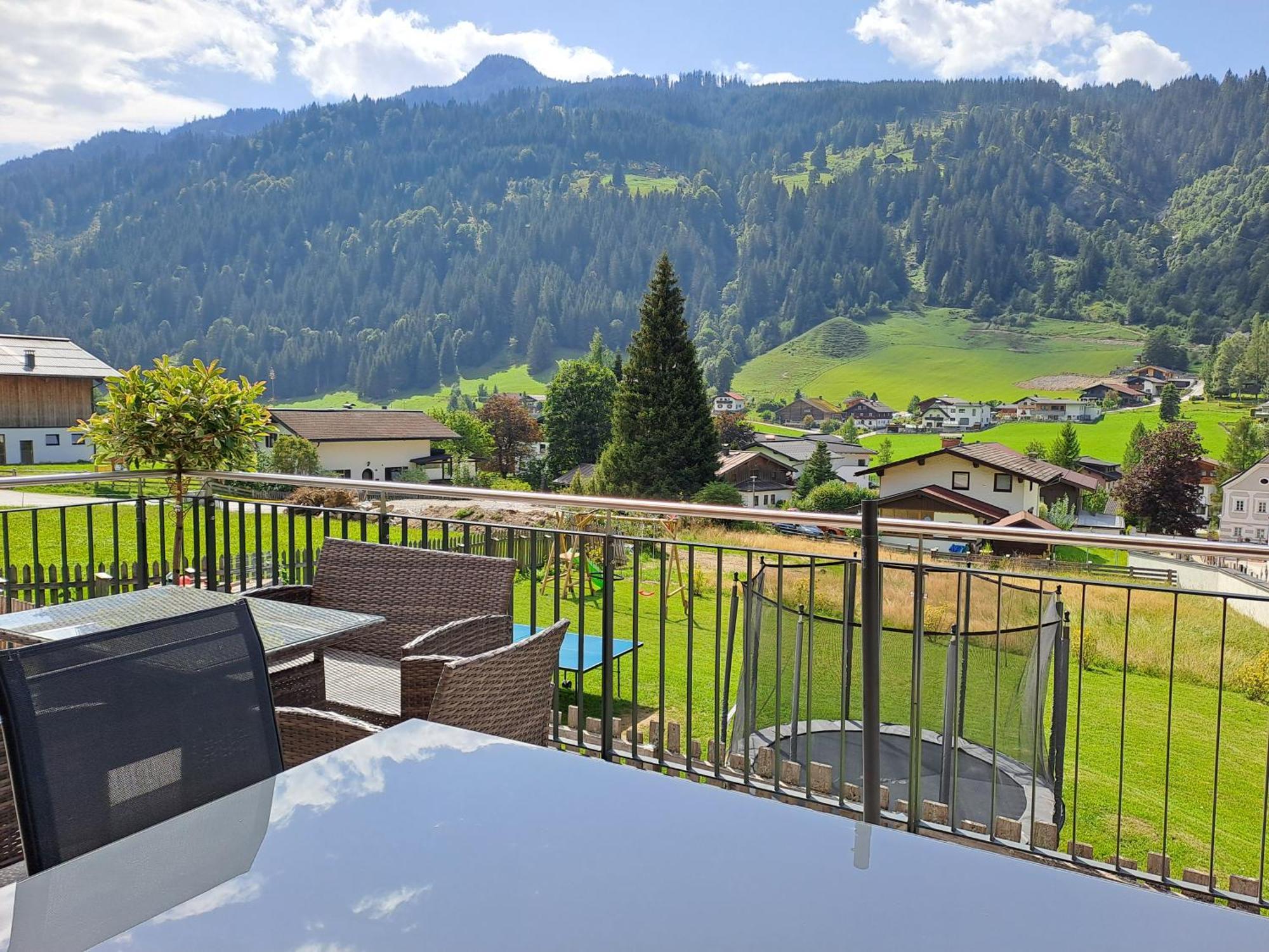 Zimmer & Appartements Schwarzenbacher Sonja & Konrad Клайнарл Екстериор снимка